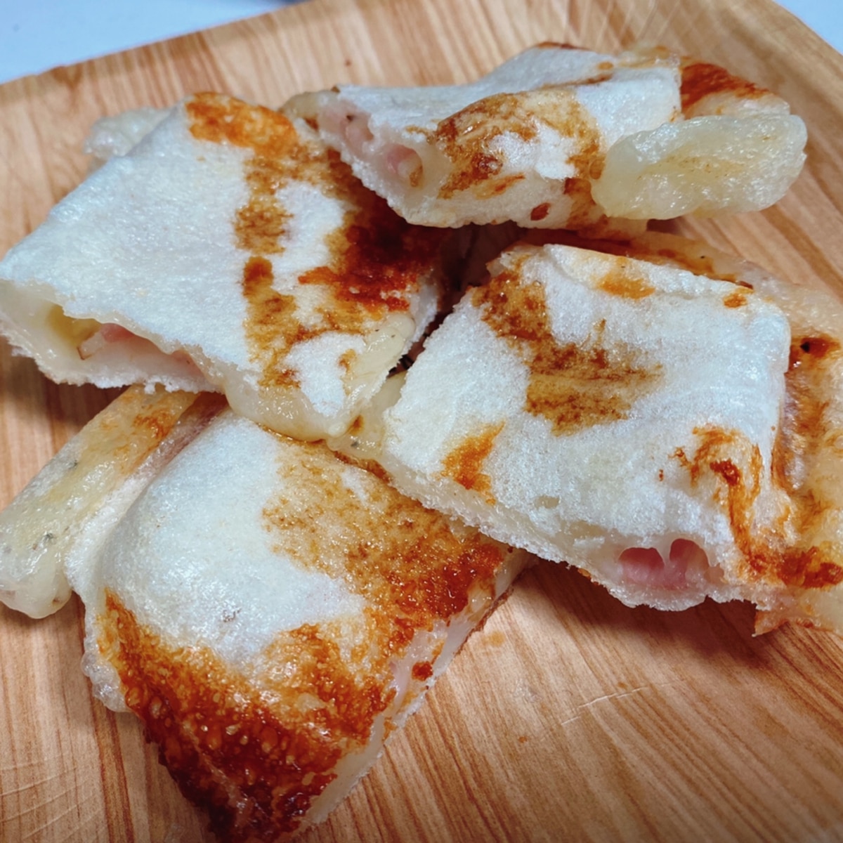 お餅チーズベーコンサンド レシピ 作り方 By あみな 楽天レシピ お餅チーズベーコンサンド レシピ 作り方 By あみな 楽天レシピ